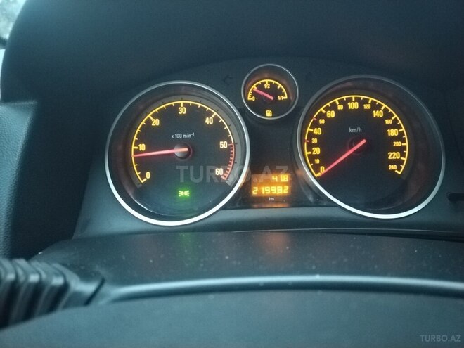Opel Astra 2009, 219,982 km - 1.3 l - Bakı