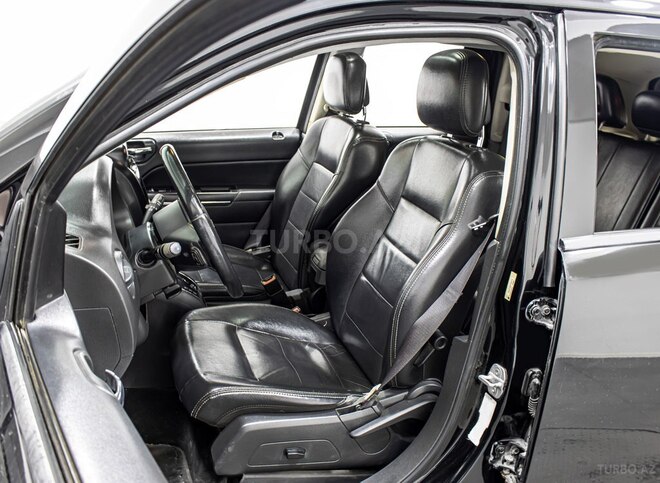 Jeep Compass 2012, 245,000 km - 2.4 l - Bakı