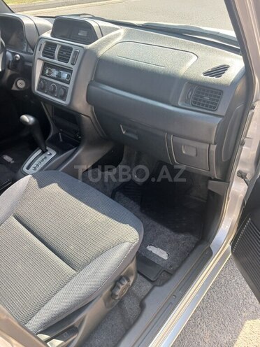 Mitsubishi Pajero io 2002, 160,000 km - 1.8 l - Bakı