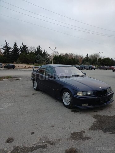 BMW 320 1993, 360,000 km - 2.0 l - Sumqayıt