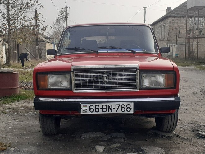 LADA (VAZ) 2107 2002, 90,000 km - 1.6 л - Yevlax