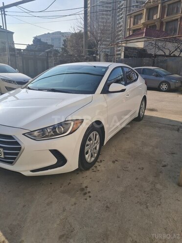 Hyundai Elantra 2018, 100,600 km - 2.0 l - Bakı