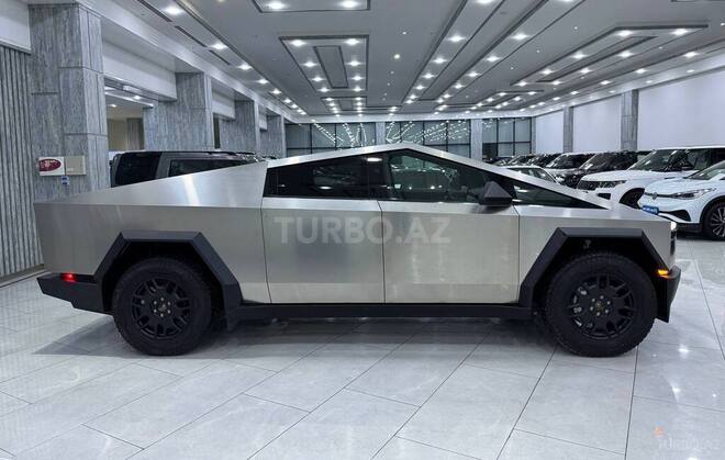 Tesla Cybertruck-4
