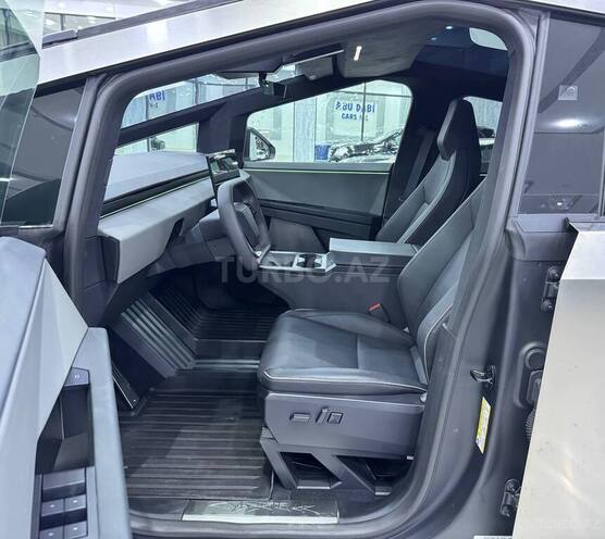 Tesla Cybertruck-11