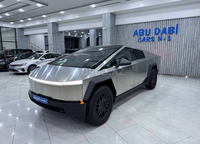 Tesla Cybertruck-1