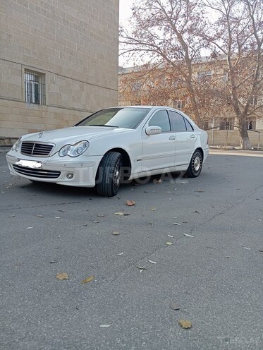 Mercedes C 220 d 2000, 346,000 km - 2.2 l - Bakı