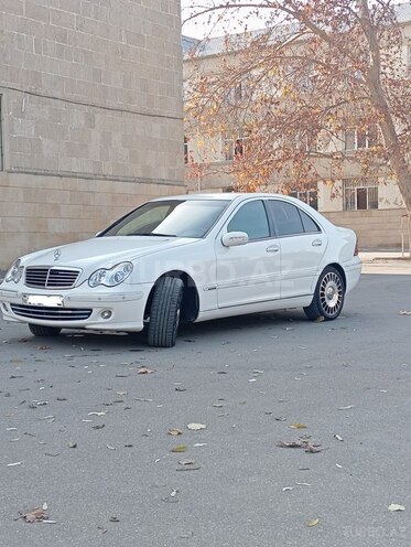 Mercedes C 220 d 2000, 346,000 km - 2.2 l - Bakı