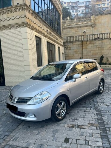Nissan Tiida 2011, 180,000 km - 1.5 l - Bakı