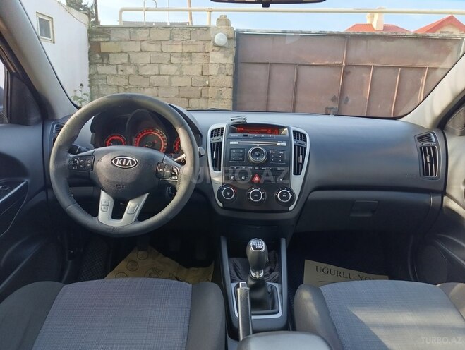 Kia Ceed 2011, 214,265 km - 1.6 l - Bakı
