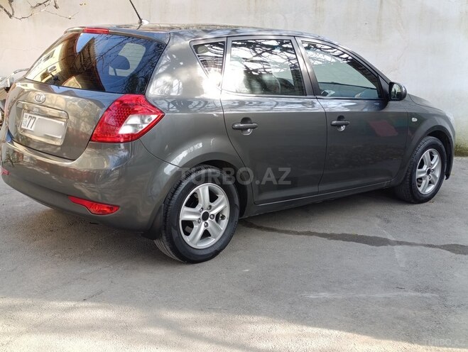 Kia Ceed 2011, 214,265 km - 1.6 l - Bakı