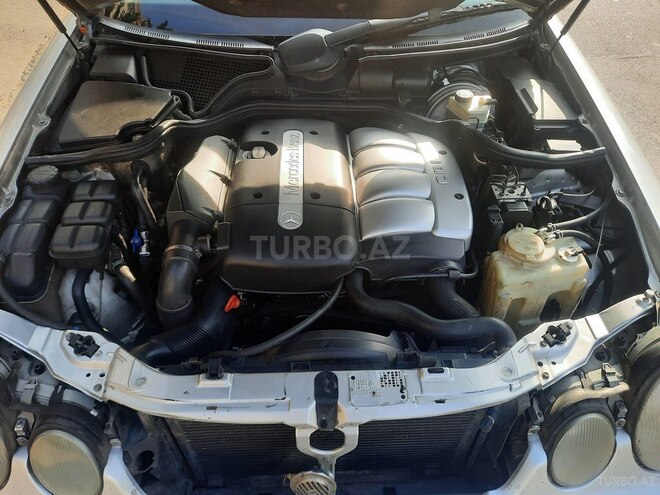 Mercedes E 220 d 2000, 456,000 km - 2.2 л - Bakı