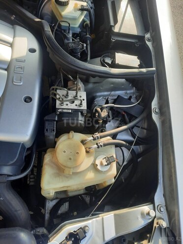 Mercedes E 220 d 2000, 456,000 km - 2.2 л - Bakı