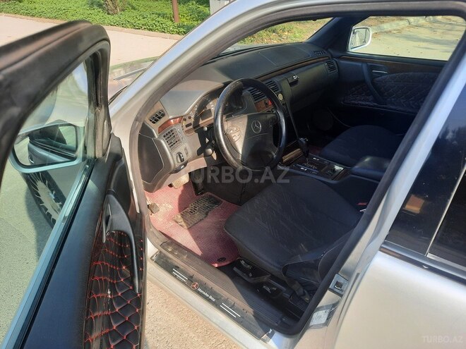 Mercedes E 220 d 2000, 456,000 km - 2.2 л - Bakı