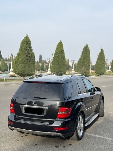 Mercedes ML 350 4MATIC 2009, 200,000 km - 3.5 l - Gəncə