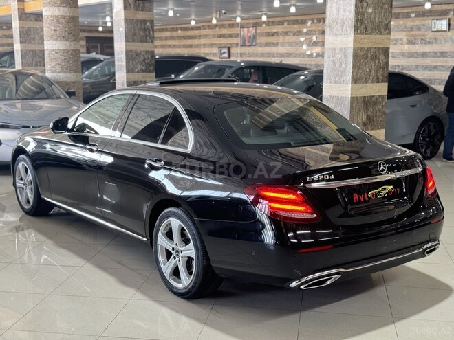 Mercedes E 220 d 2018, 154,000 km - 2.0 л - Bakı