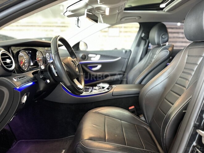 Mercedes E 220 d 2018, 154,000 km - 2.0 л - Bakı