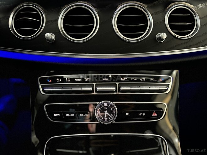 Mercedes E 220 d 2018, 154,000 km - 2.0 л - Bakı