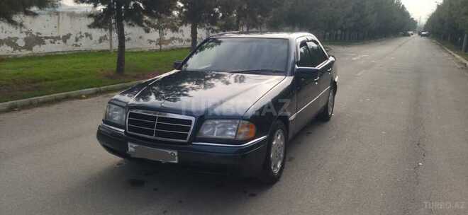 Mercedes E 220 1996, 556,076 km - 2.2 l - Hacıqabul