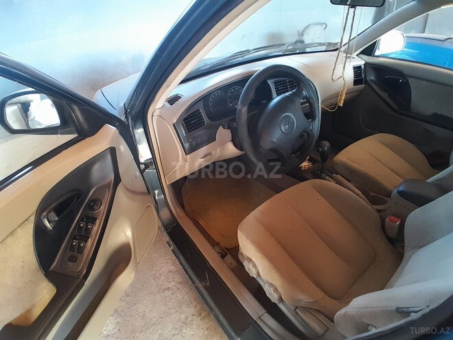 Hyundai Elantra 2001, 220,000 km - 2.0 л - Bakı