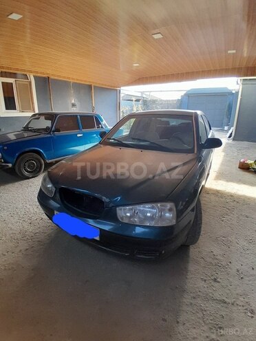 Hyundai Elantra 2001, 220,000 km - 2.0 л - Bakı