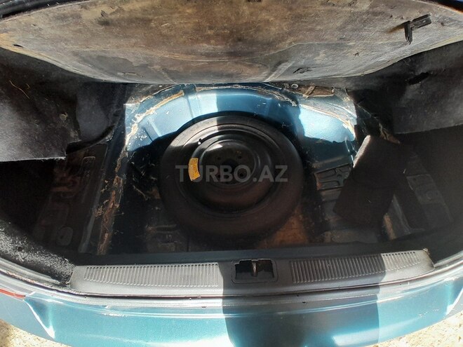 Hyundai Elantra 2001, 220,000 km - 2.0 л - Bakı