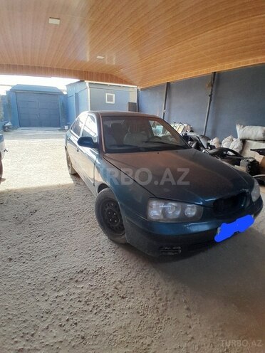 Hyundai Elantra 2001, 220,000 km - 2.0 л - Bakı