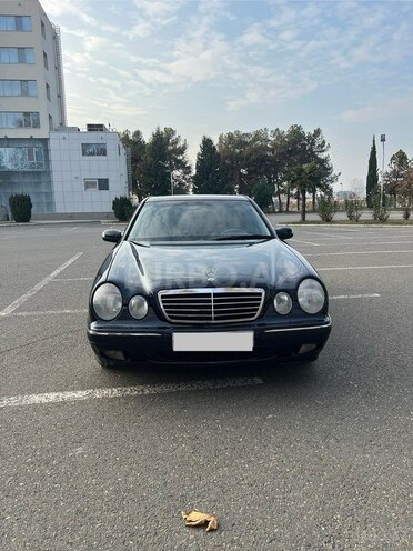 Mercedes E 240 2000, 319,000 km - 2.6 l - Mingəçevir