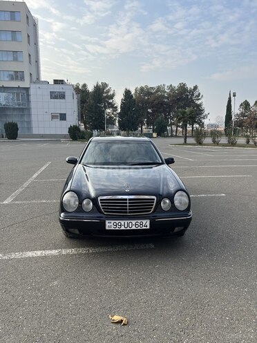 Mercedes E 240 2000, 319,000 km - 2.6 l - Mingəçevir