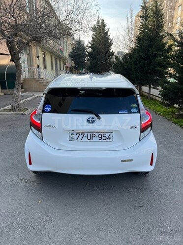 Toyota Aqua 2018, 83,000 km - 1.5 l - Bakı