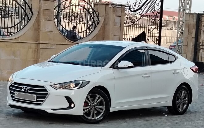 Hyundai Avante 2016, 198,000 km - 1.6 l - Bakı