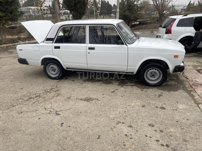 LADA (VAZ) 2107 2003, 20,000 km - 1.6 л - Şirvan