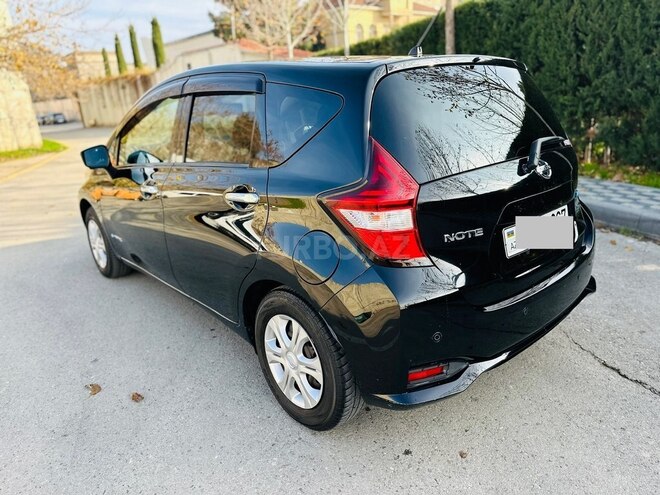 Nissan Note-5