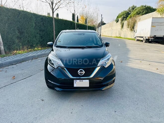 Nissan Note-1