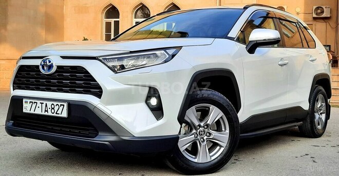 Toyota RAV4 2023, 17,000 km - 2.5 л - Bakı