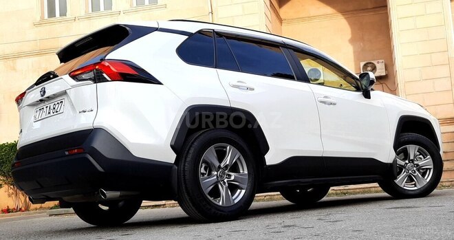 Toyota RAV4 2023, 17,000 km - 2.5 л - Bakı