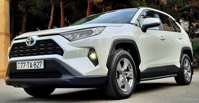 Toyota RAV4 2023, 17,000 km - 2.5 л - Bakı
