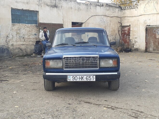 LADA (VAZ) 2107 2009, 21,000 km - 1.6 л - Sabirabad