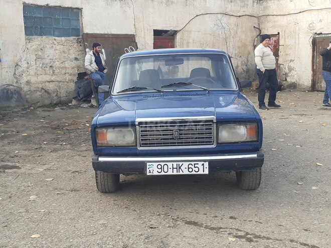 LADA (VAZ) 2107 2009, 21,000 km - 1.6 л - Sabirabad