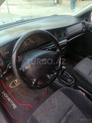 Opel Vectra 1999, 414,500 km - 1.6 l - Sumqayıt