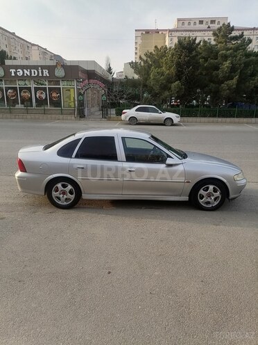 Opel Vectra 1999, 414,500 km - 1.6 l - Sumqayıt