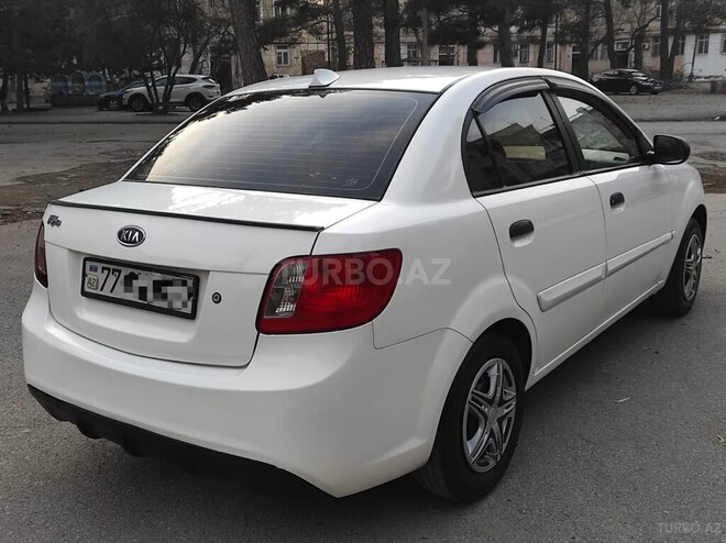 Kia Rio 2011, 270,000 km - 1.4 л - Bakı