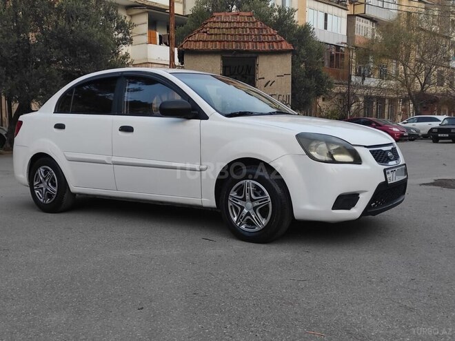 Kia Rio 2011, 270,000 km - 1.4 л - Bakı