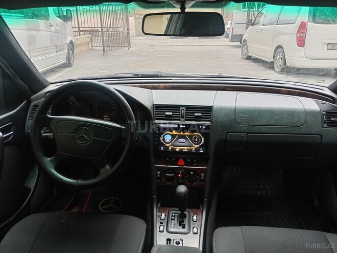 Mercedes C 180 1999, 256,800 km - 1.8 л - Bakı