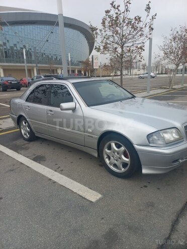 Mercedes C 180 1999, 256,800 km - 1.8 л - Bakı