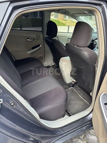 Toyota Prius 2014, 446,593 km - 1.8 l - Bakı