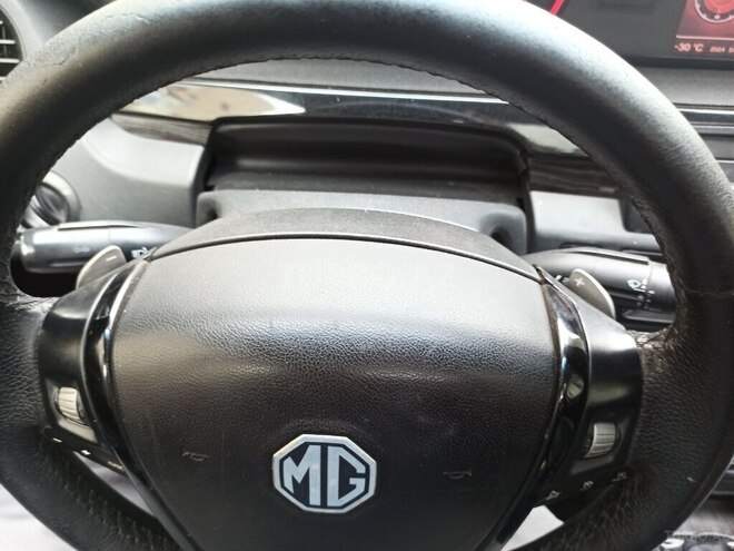 MG  2011, 193,010 km - 1.8 l - Bakı