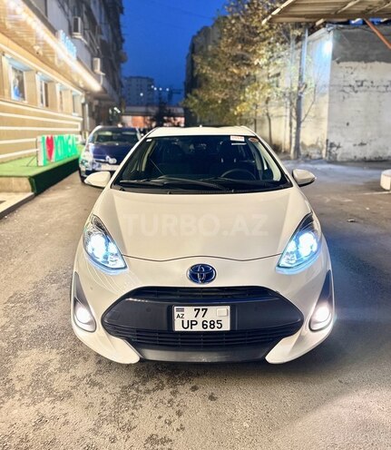 Toyota Aqua 2018, 120,000 km - 1.5 l - Bakı