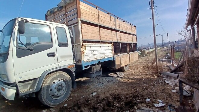 Isuzu FTR 33 M 2008, 155,000 km - 8.5 l - Bakı