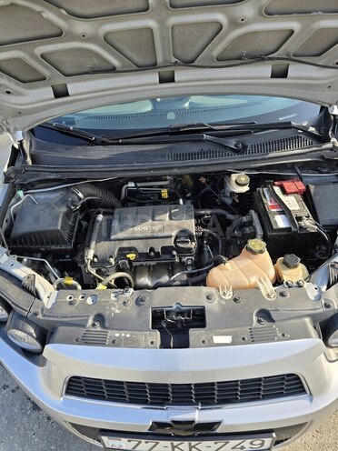 Chevrolet Aveo-15