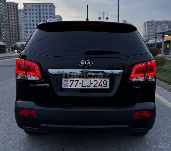 Kia Sorento 2011, 214,000 km - 2.0 л - Bakı